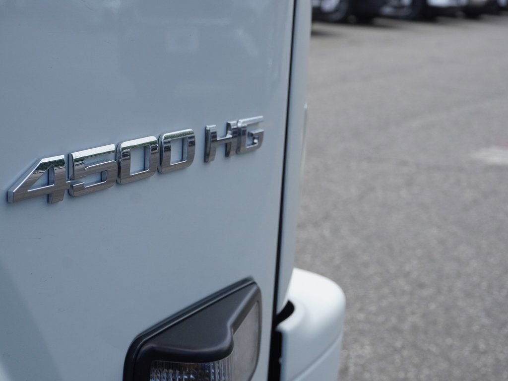 2025 Chevrolet Low Cab Forward 4500 Base