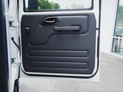 2025 Chevrolet Low Cab Forward 4500 Base