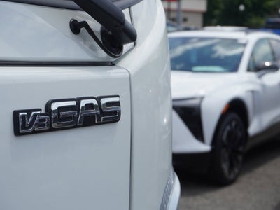 2025 Chevrolet Low Cab Forward 4500 Base