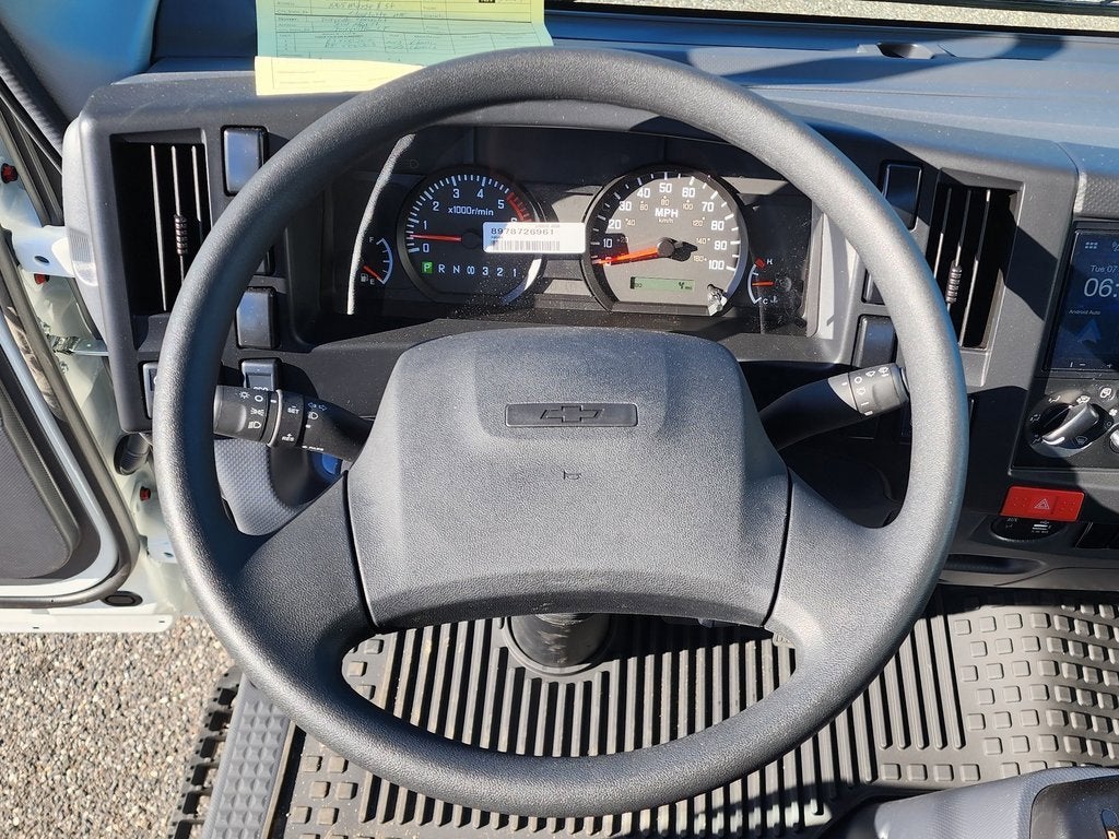 2025 Chevrolet Low Cab Forward 4500 Base