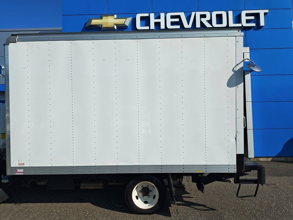 2021 Chevrolet Low Cab Forward 4500 HG 2WD Reg Cab 132.5"