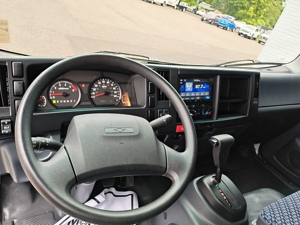 2024 Chevrolet Low Cab Forward 4500 HG 2WD Reg Cab 109"