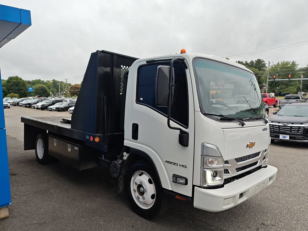 2024 Chevrolet Low Cab Forward 4500 HG 2WD Reg Cab 109"