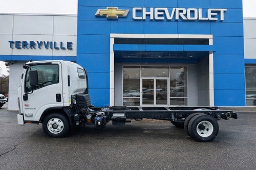 2025 Chevrolet Low Cab Forward 4500 HG Base