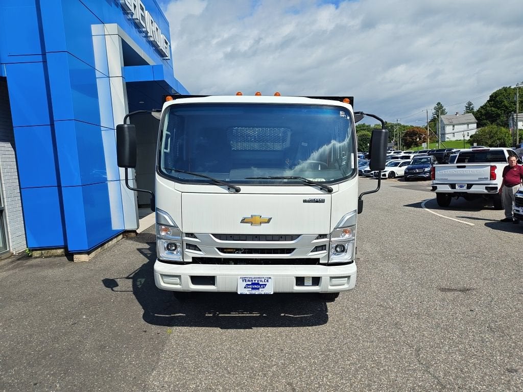 2025 Chevrolet Low Cab Forward 4500 HG Base