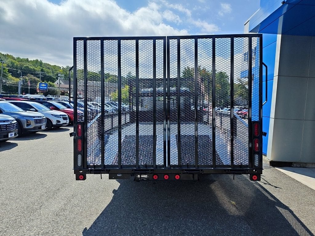2025 Chevrolet Low Cab Forward 4500 HG Base