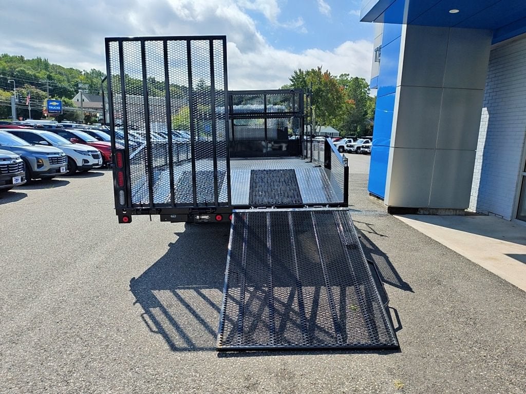 2025 Chevrolet Low Cab Forward 4500 HG Base