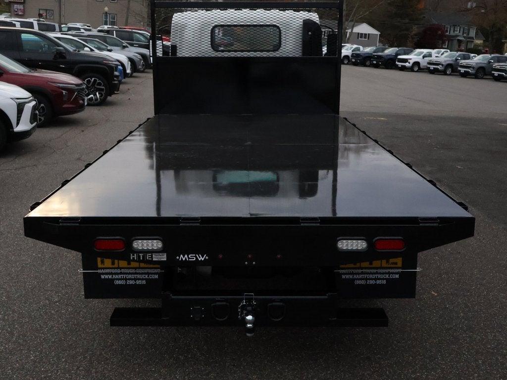 2025 Chevrolet Low Cab Forward 4500 Base