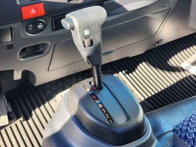 2025 Chevrolet Low Cab Forward 4500 Base