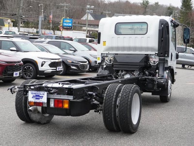 2025 Chevrolet Low Cab Forward 5500 HG Base