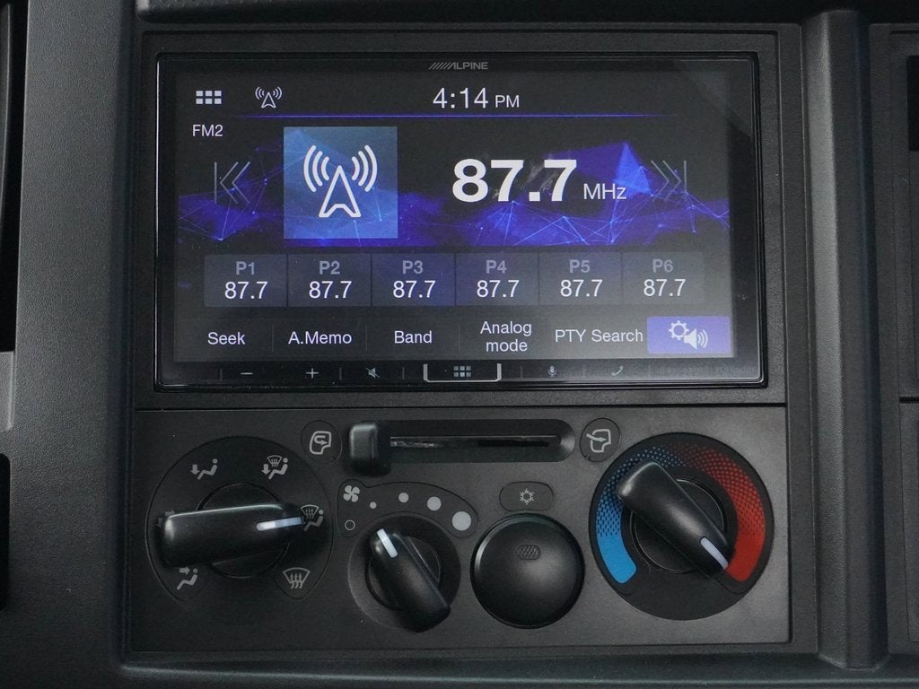 2025 Chevrolet Low Cab Forward 5500 HG Base