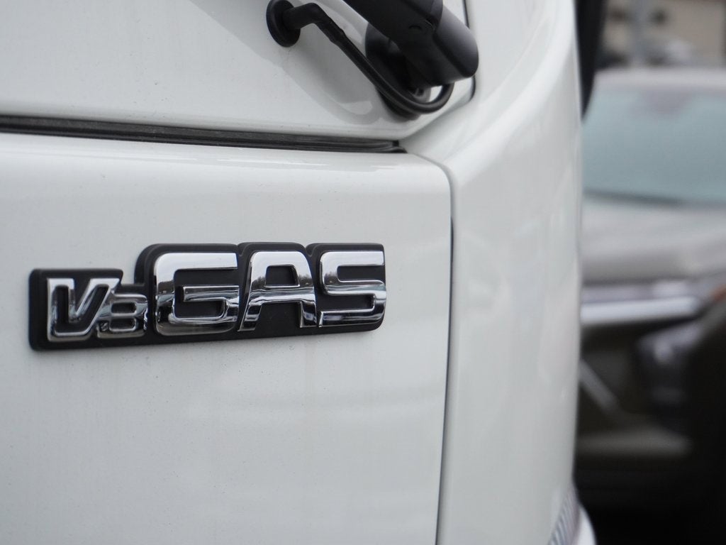 2025 Chevrolet Low Cab Forward 5500 HG Base