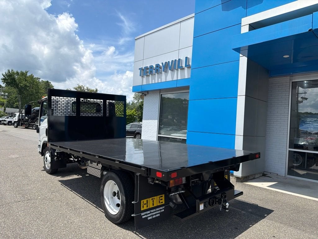 2025 Chevrolet Low Cab Forward 5500 HG Base