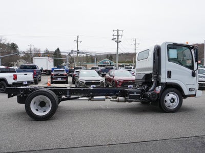 2025 Chevrolet Low Cab Forward 5500 HG Base
