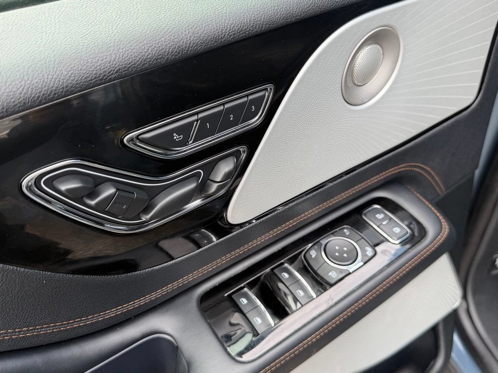 2025 Lincoln Aviator Black Label