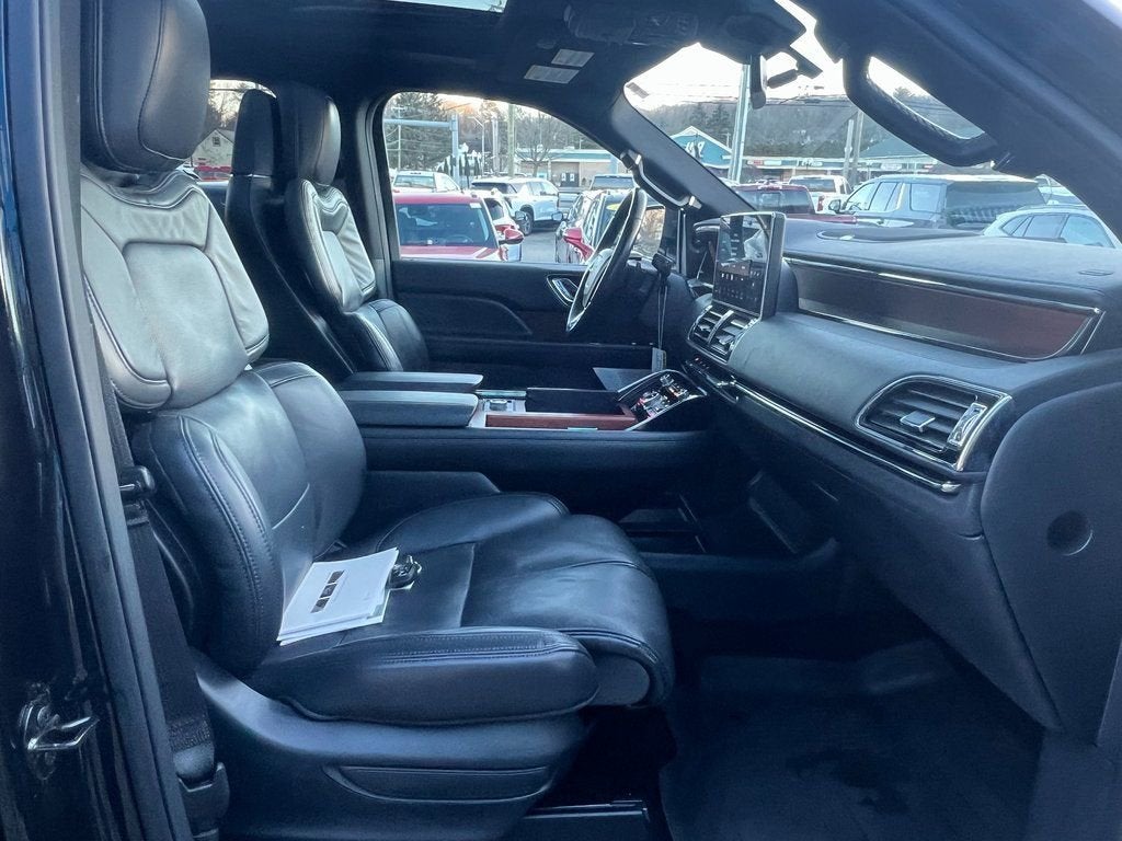 2022 Lincoln Navigator Reserve