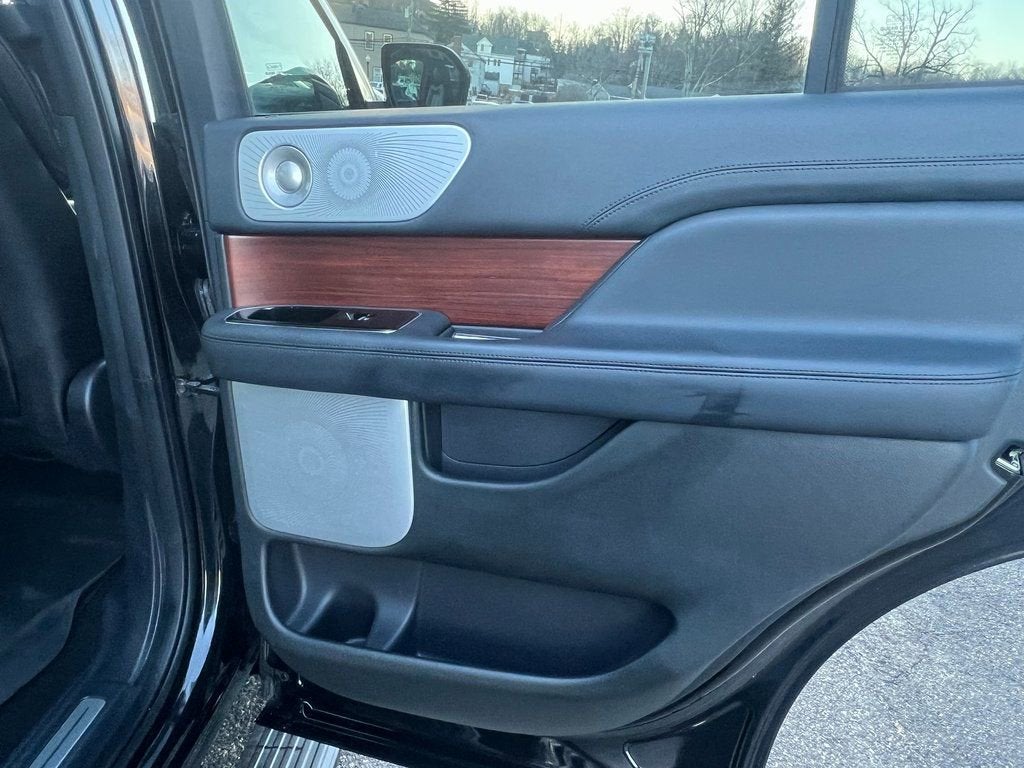 2022 Lincoln Navigator Reserve