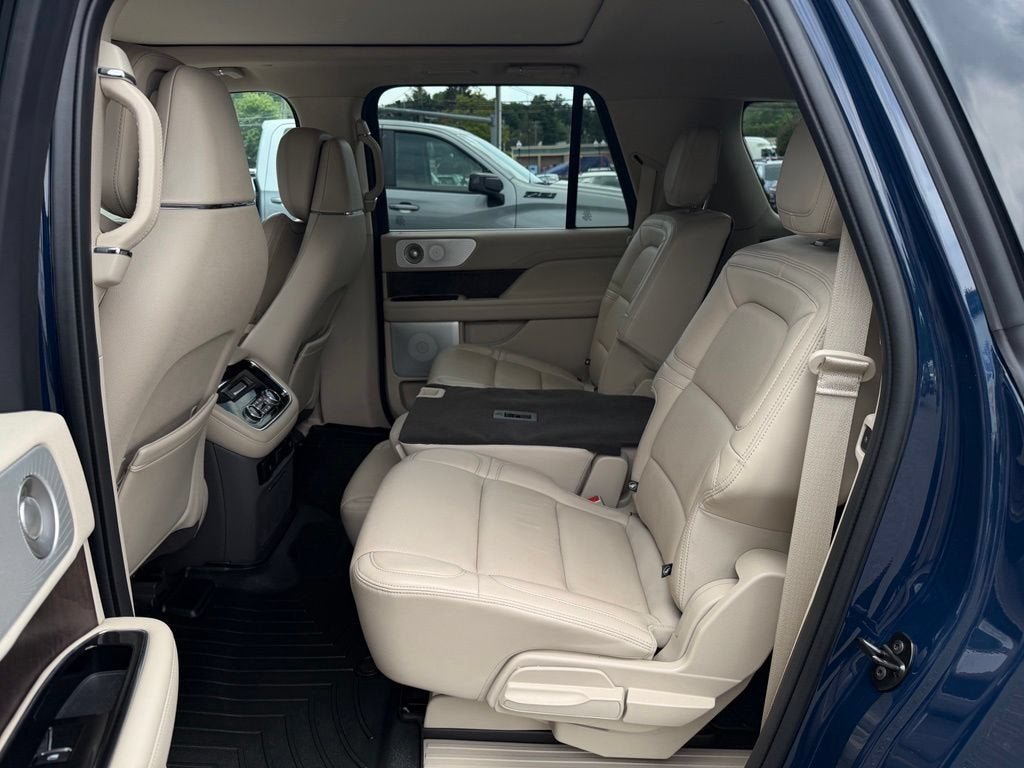 2020 Lincoln Navigator L Reserve