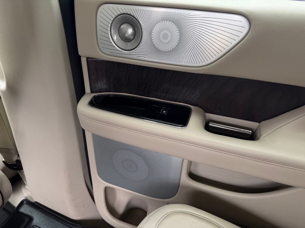 2020 Lincoln Navigator L Reserve