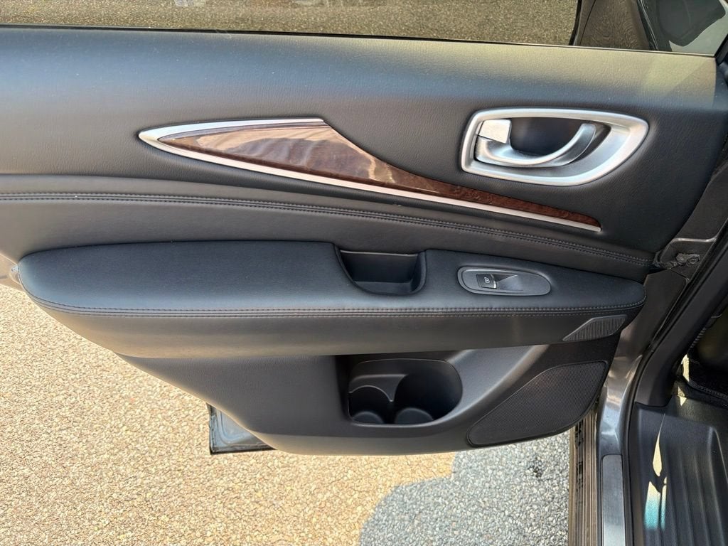 2015 INFINITI QX60 AWD 4dr