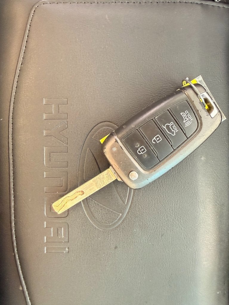 2019 Hyundai Santa Fe SE