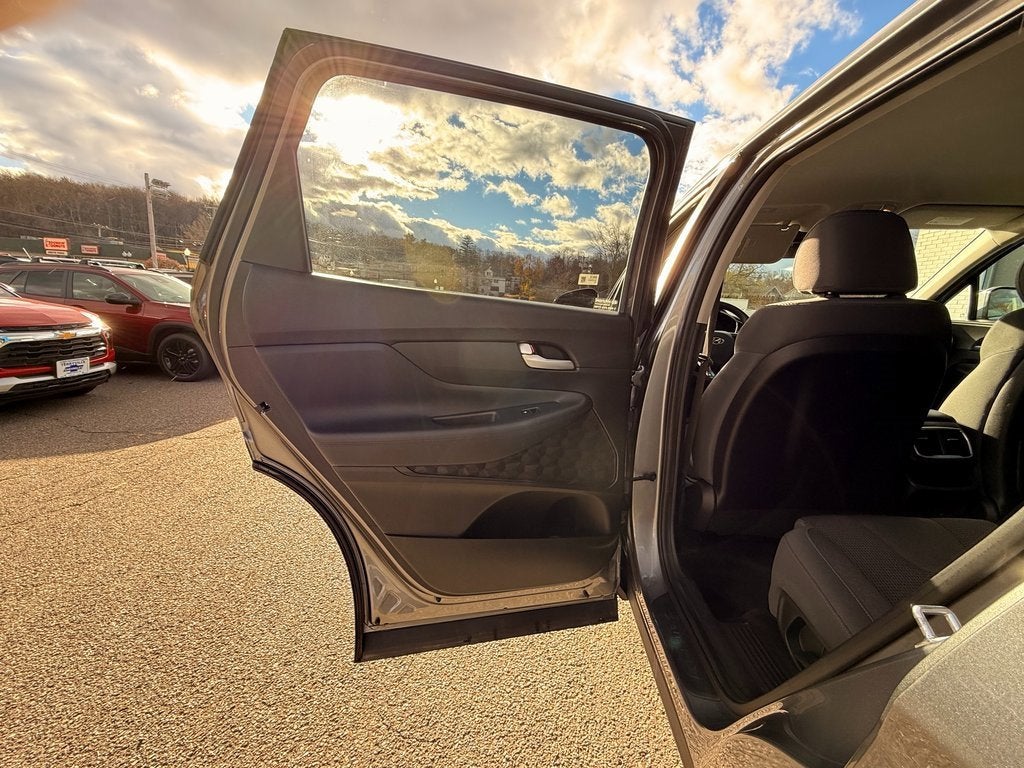 2019 Hyundai Santa Fe SE