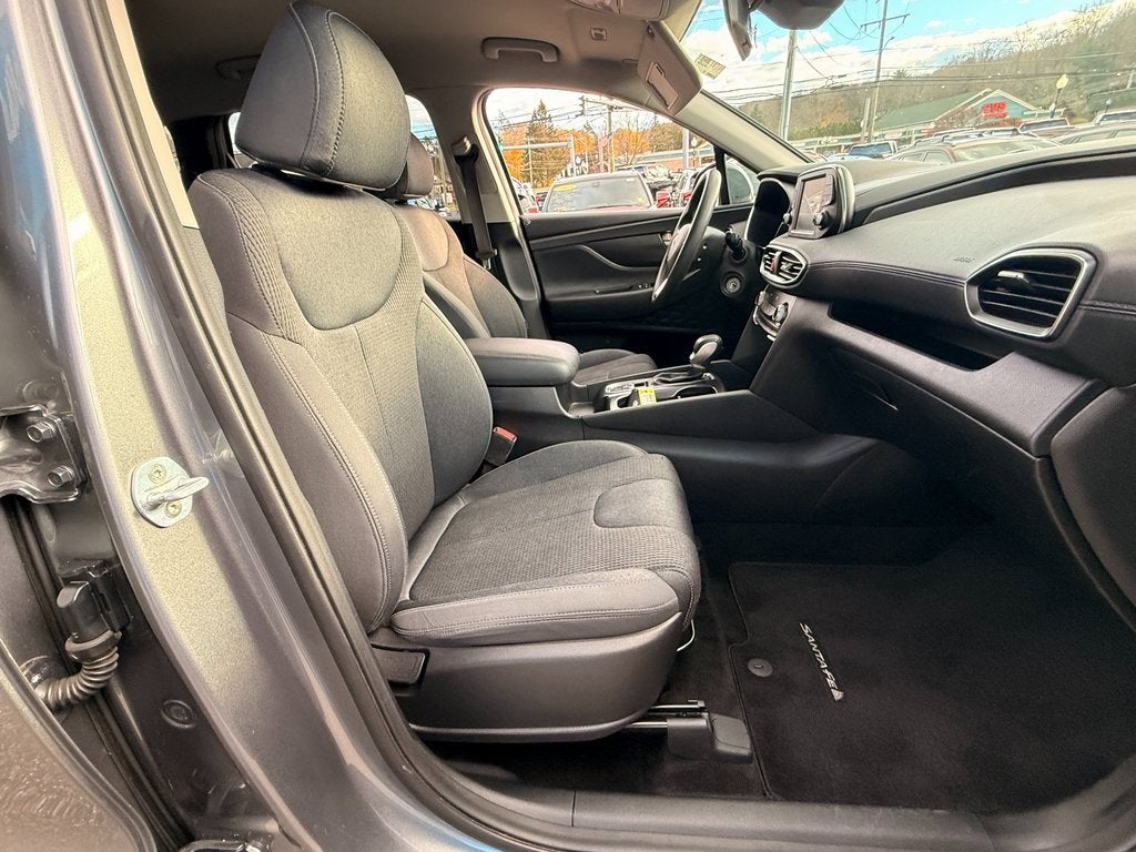 2019 Hyundai Santa Fe SE