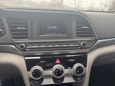 2019 Hyundai Elantra SE
