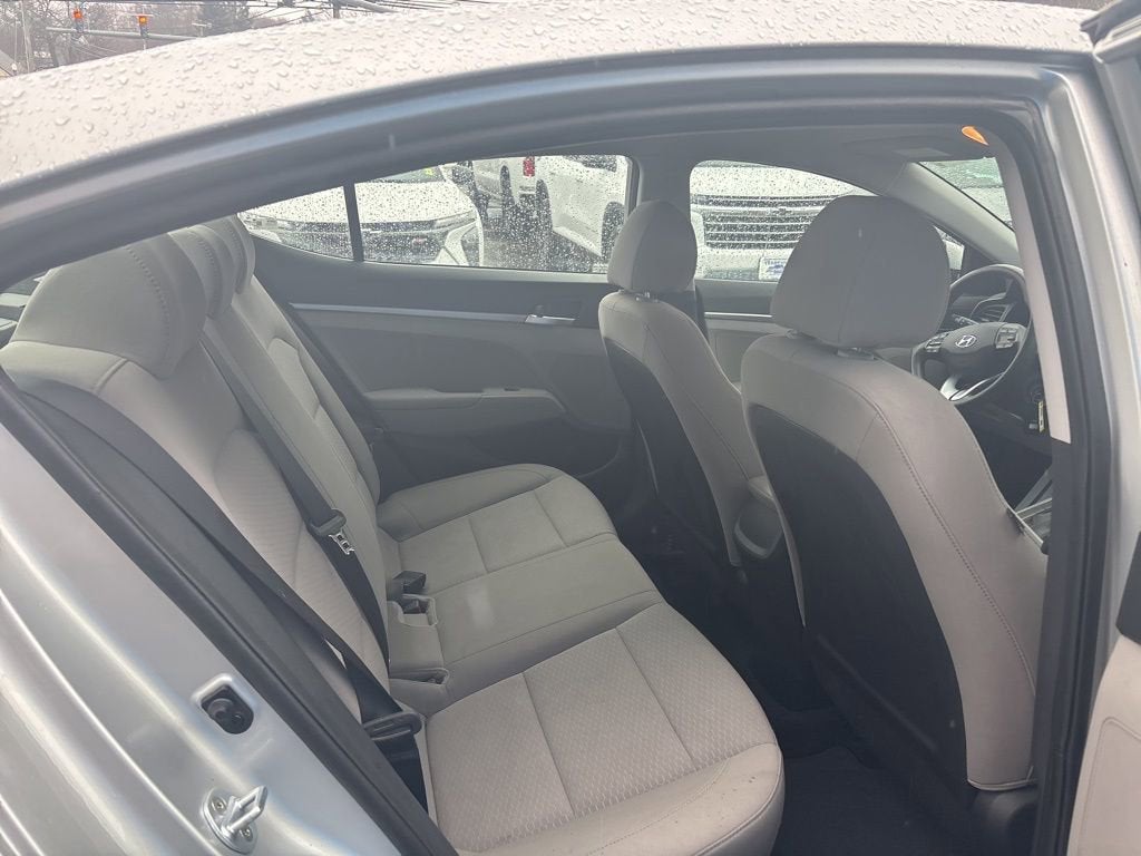 2019 Hyundai Elantra SE