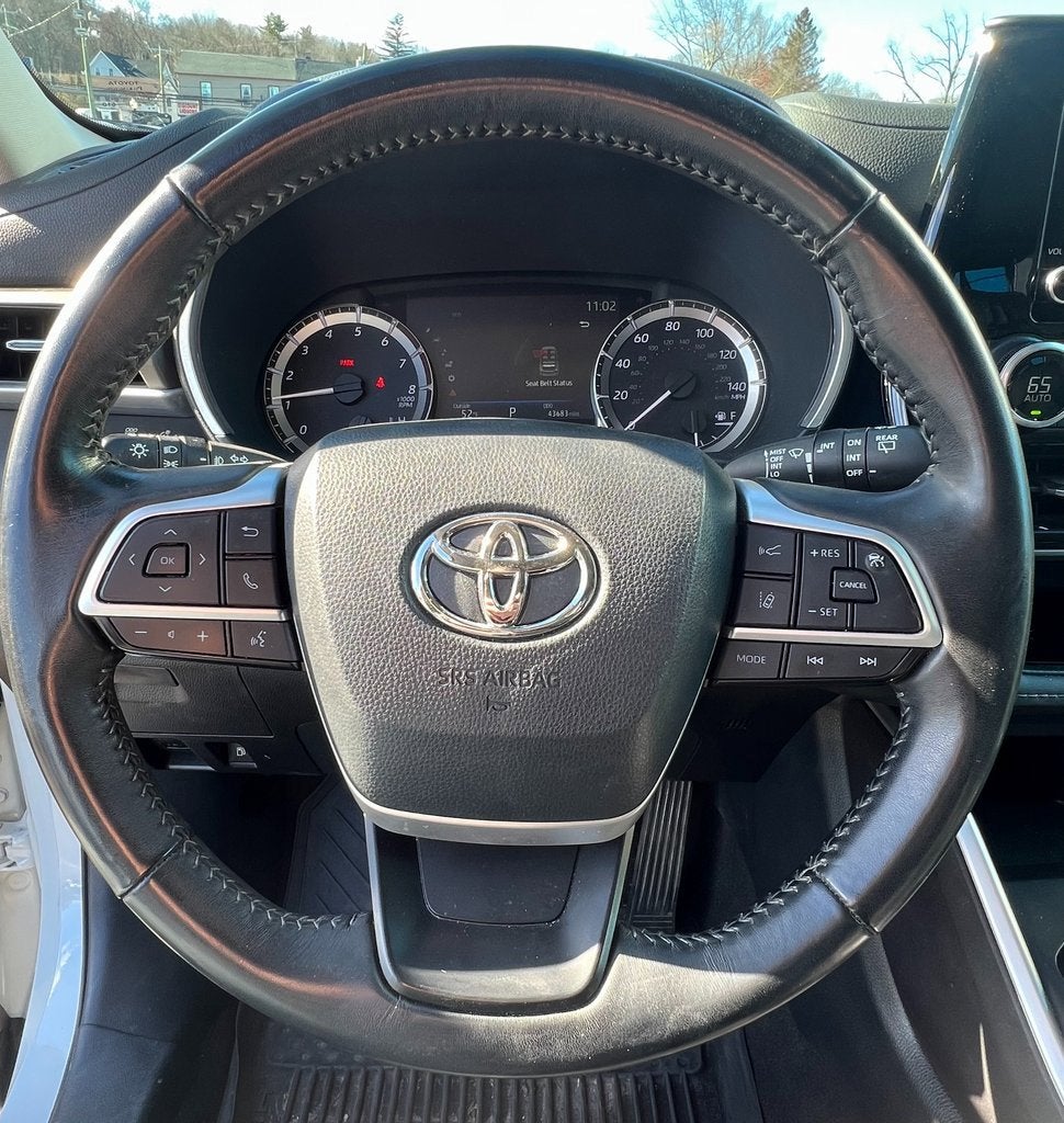 2023 Toyota Highlander L