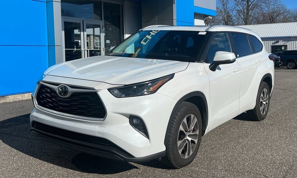 2023 Toyota Highlander L