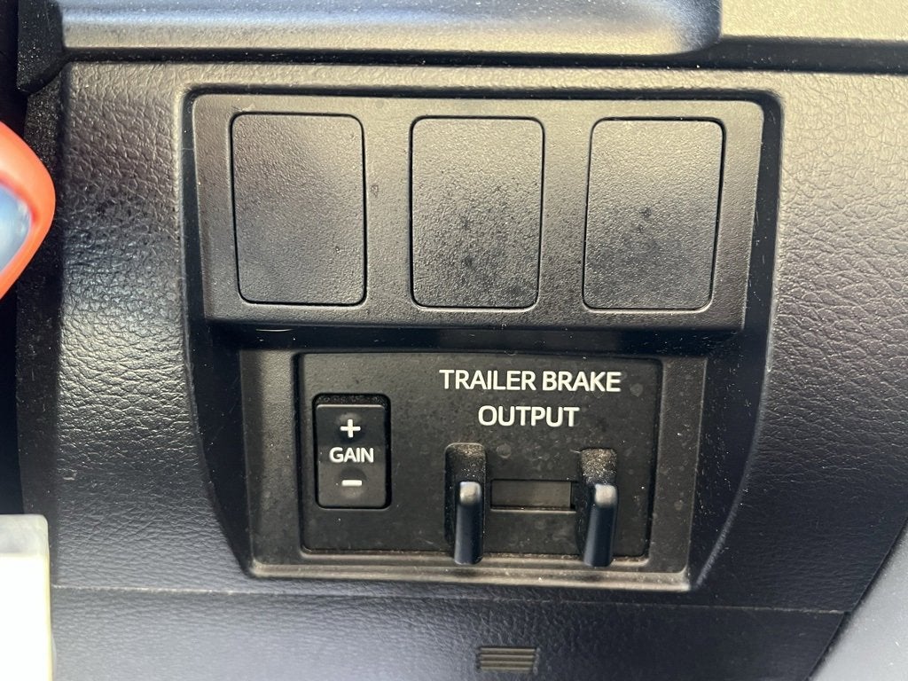 2021 Toyota Tundra 4WD SR5