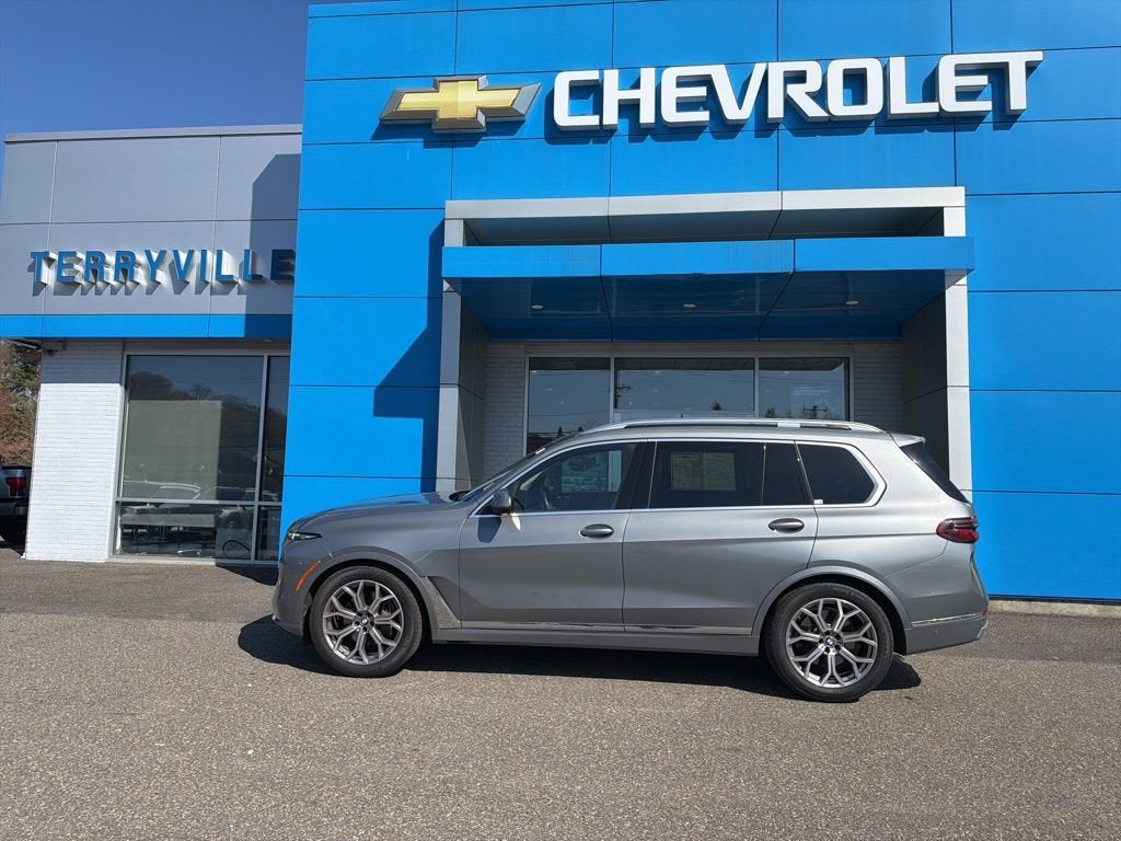2023 BMW X7 xDrive40i