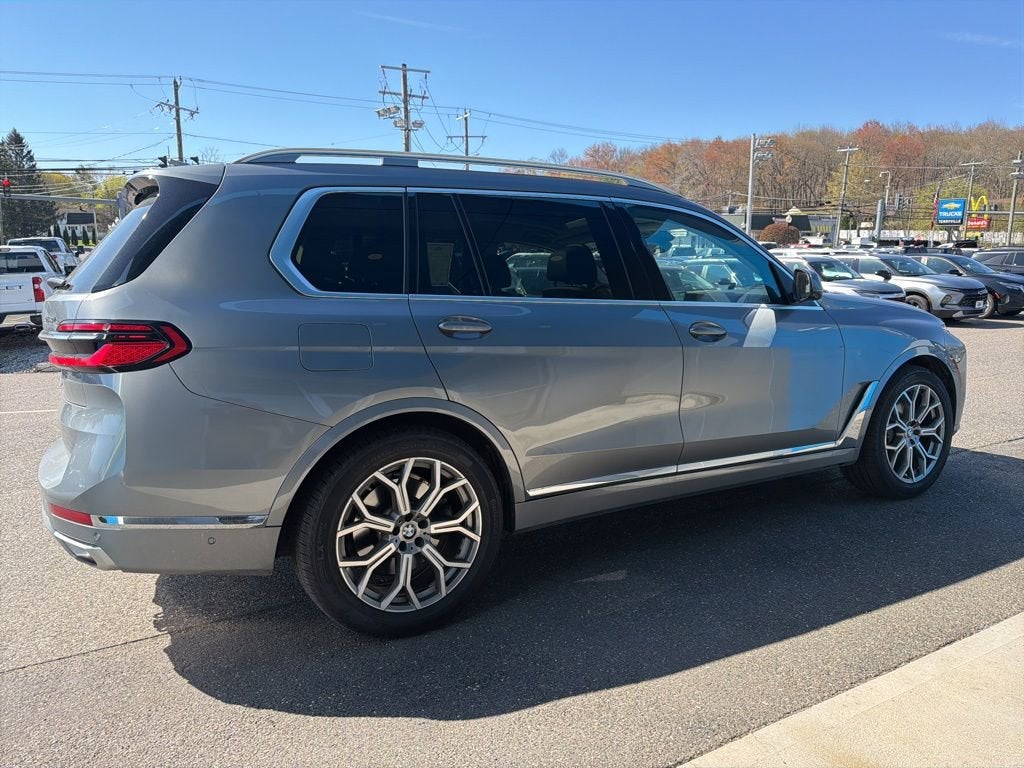 2023 BMW X7 xDrive40i