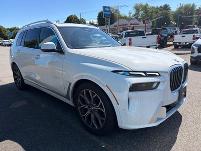 2024 BMW X7 xDrive40i