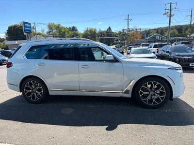 2024 BMW X7 xDrive40i