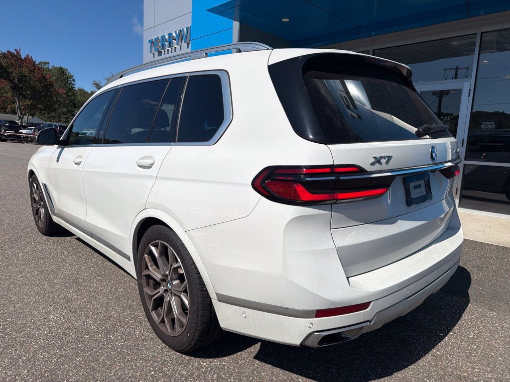 2024 BMW X7 xDrive40i