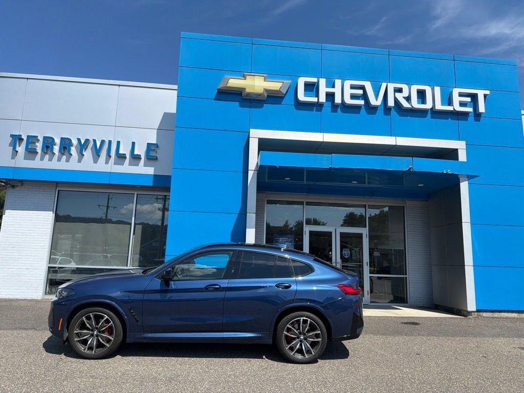 2023 BMW X4 M40i