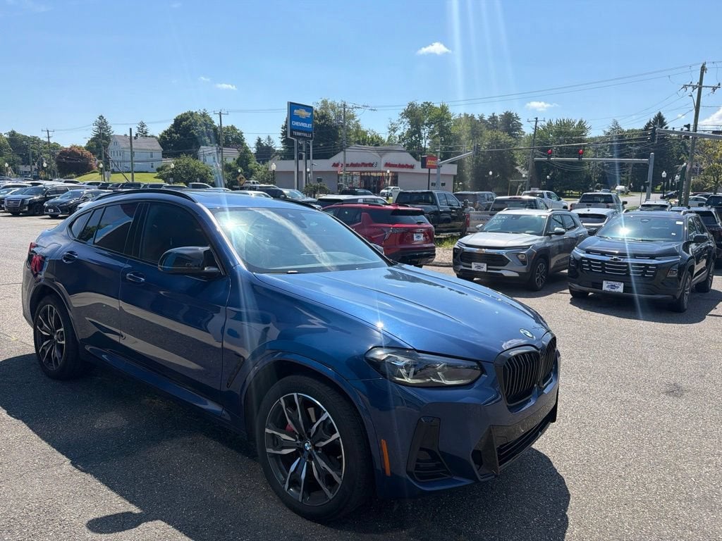 2023 BMW X4 M40i