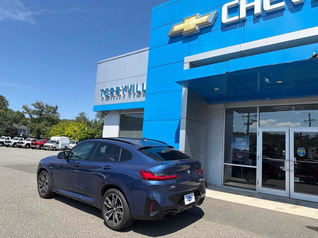 2023 BMW X4 M40i