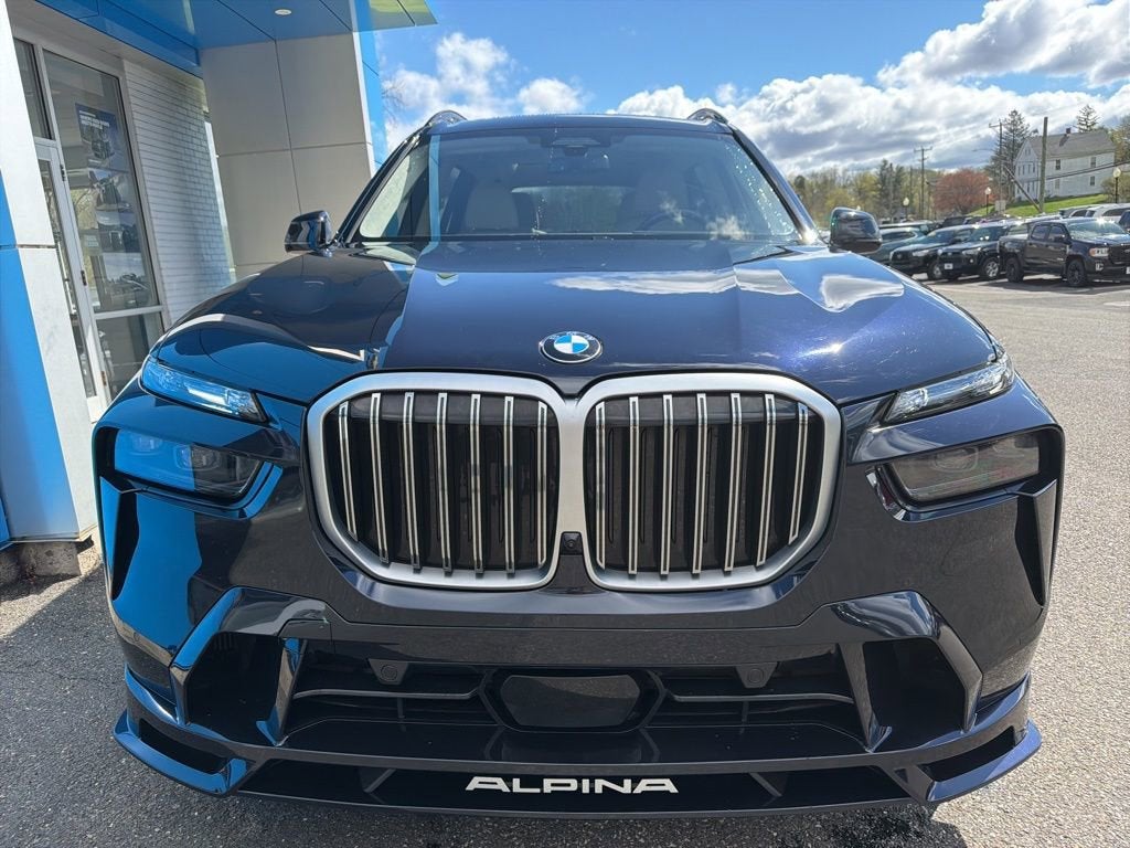 2024 BMW X7 ALPINA XB7