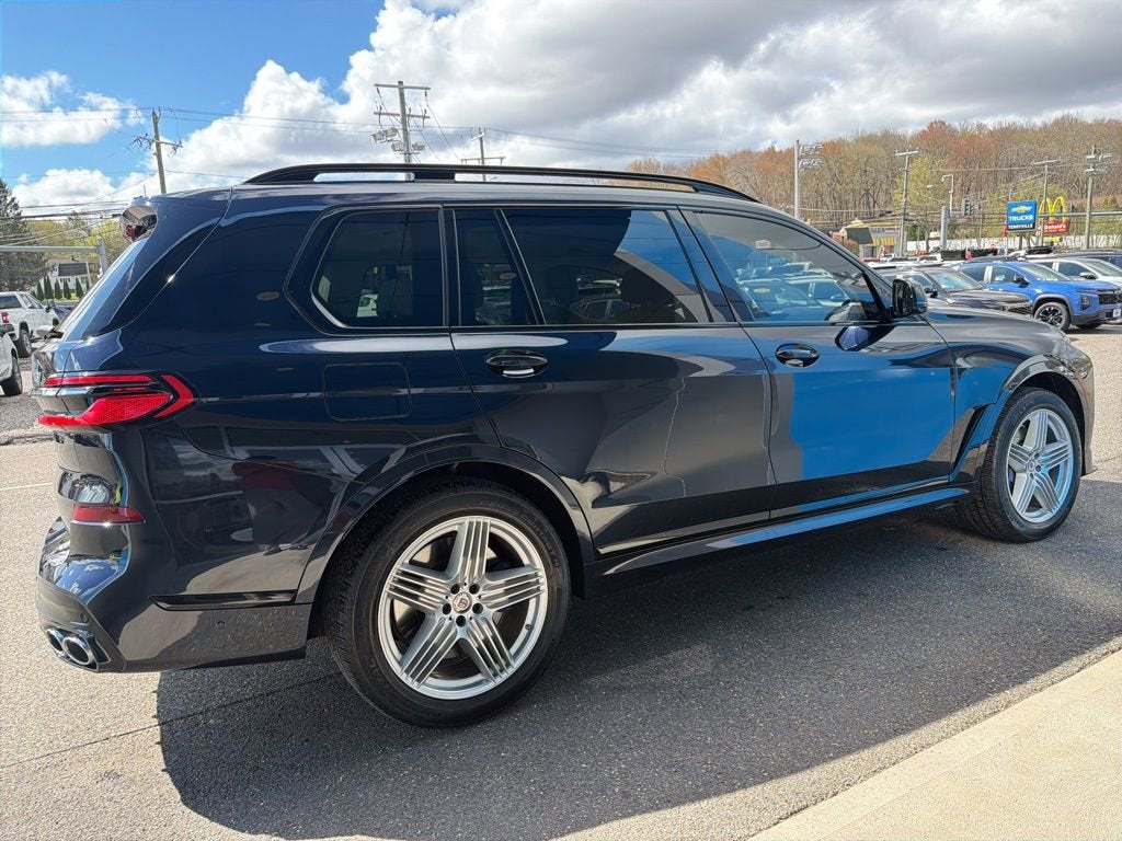 2024 BMW X7 ALPINA XB7