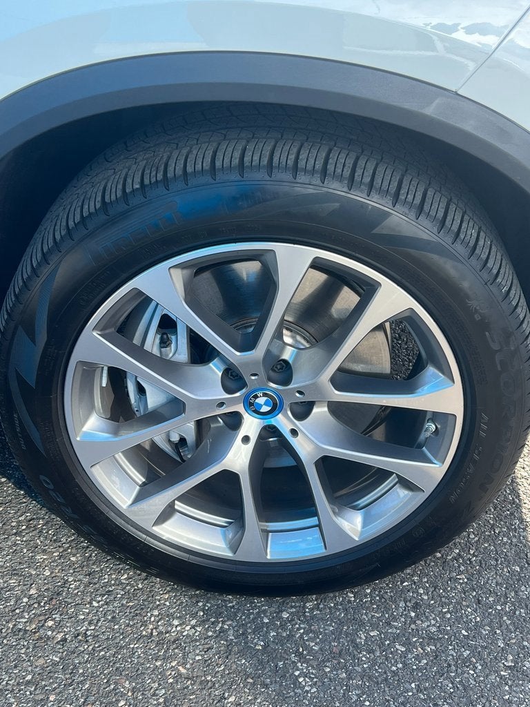 2025 BMW X5 xDrive50e