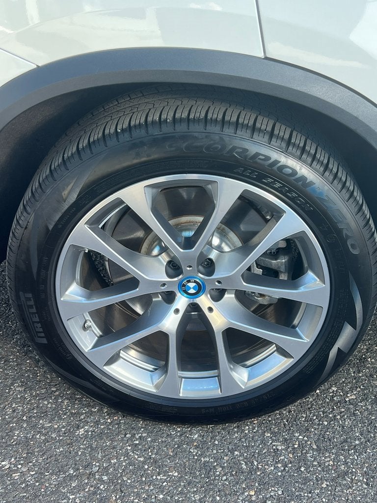 2025 BMW X5 xDrive50e