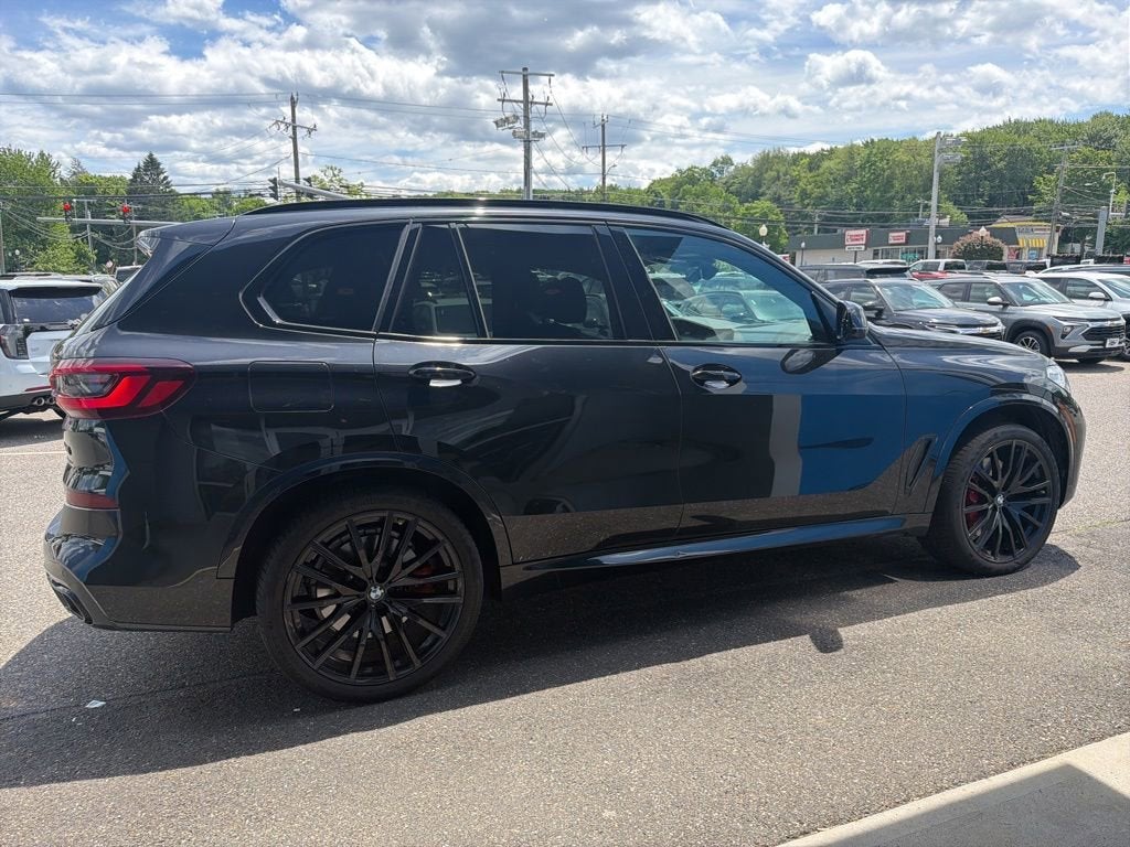 2023 BMW X5 M50i