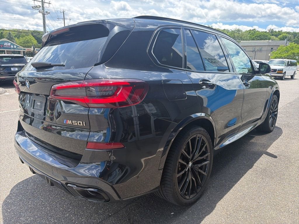2023 BMW X5 M50i