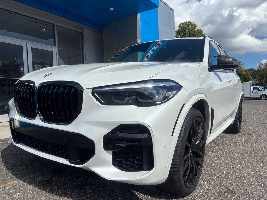2023 BMW X5 M50i