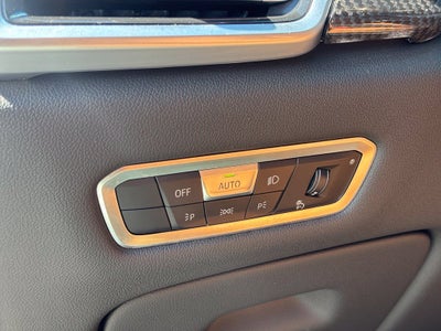 2023 BMW X5 M50i
