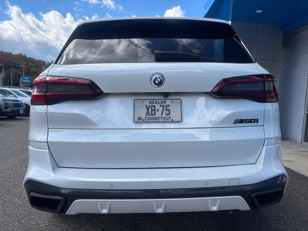 2023 BMW X5 M50i