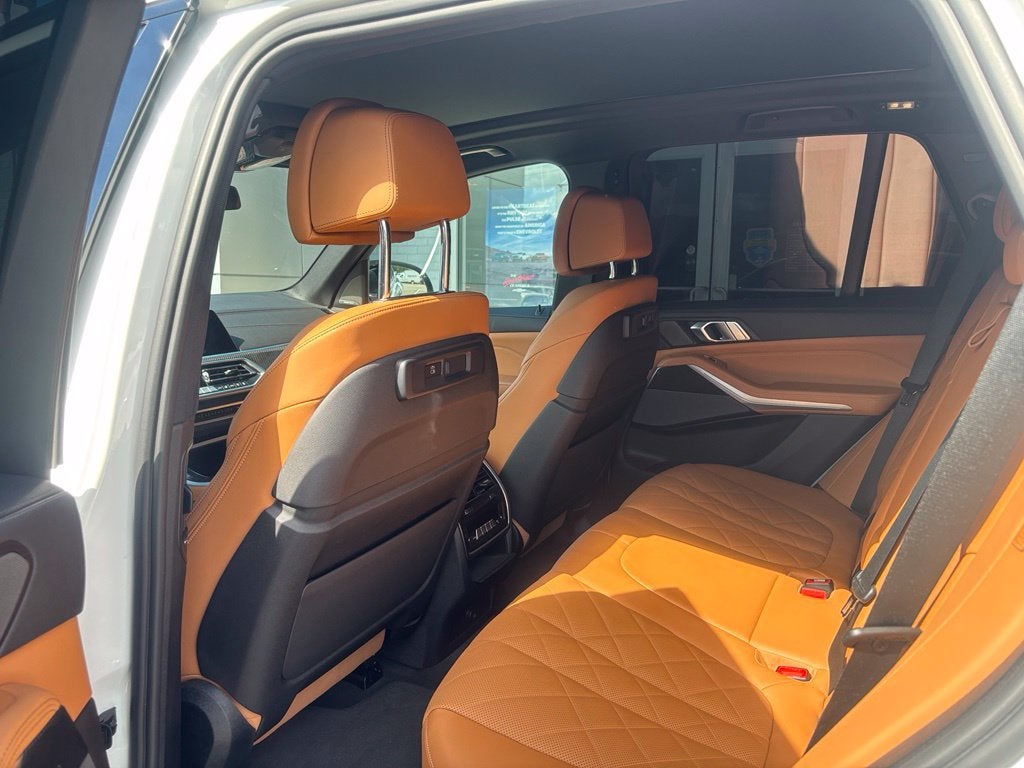 2023 BMW X5 M50i